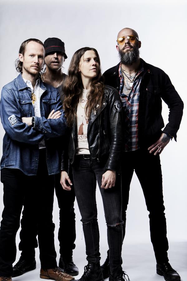 Baroness Sweet Oblivion Tour at The King of Clubs: 