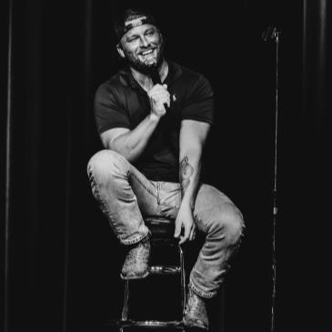 Comedian DUSTIN SIMS-img