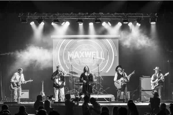 Maxwell Street: A Tribute to ‘70s Rock