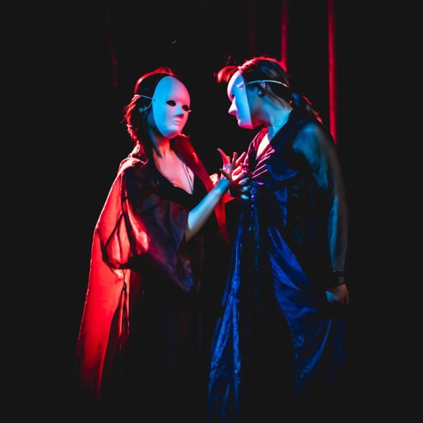 Juliet & Jul-Yingtai: 
